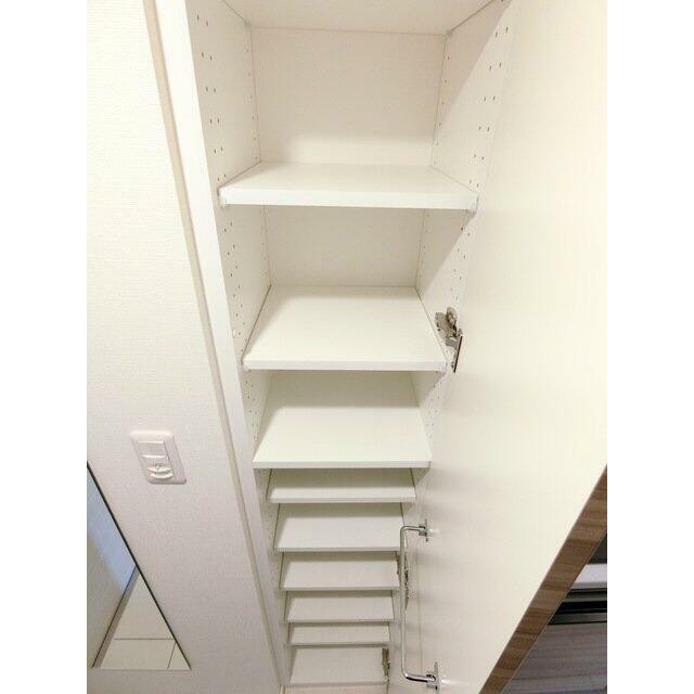 シューズボックス(内装)