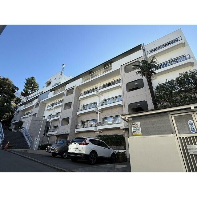 世田谷区瀬田１丁目 【賃貸居住】マンション