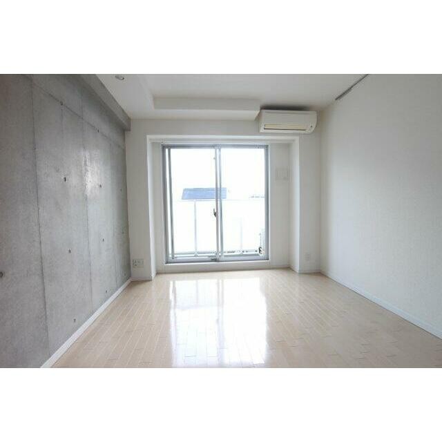 ※同仕様写真含む(居間)