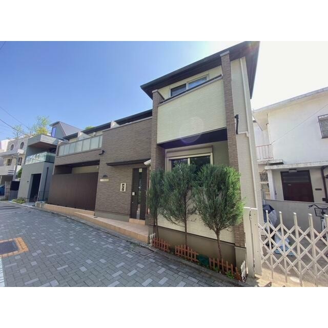 目黒区上目黒３丁目 【賃貸居住】アパート