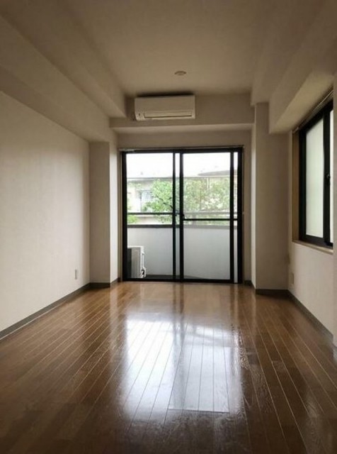 ※同仕様写真(居間)