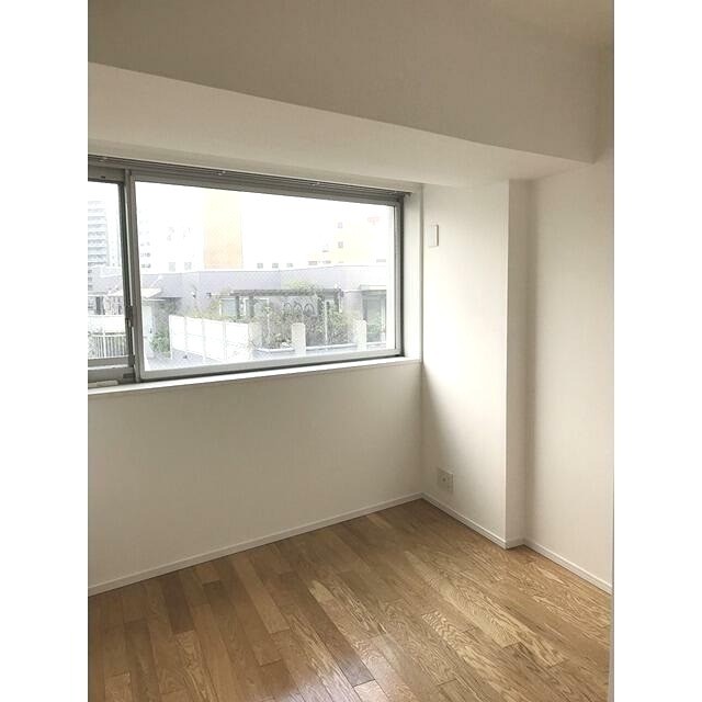 ※同仕様写真含む(居間)