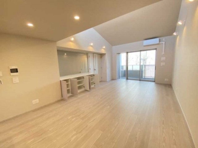 ※同仕様写真含む(居間)