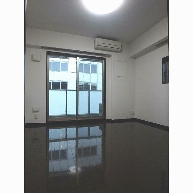 ゆったり過ごせる居間です(居間)