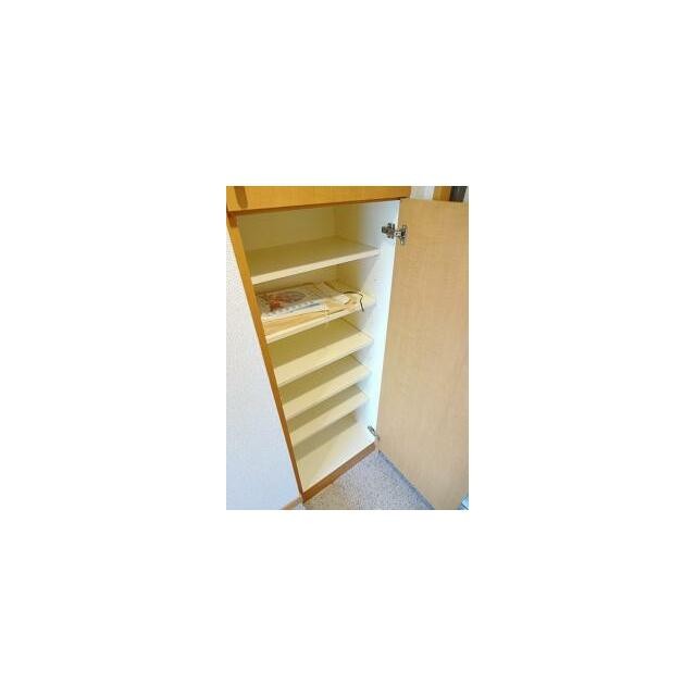 ※他のお部屋の写真です。(内装)