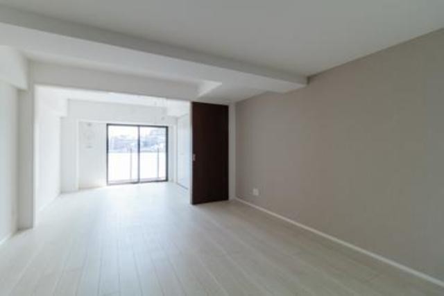 ※写真は同タイプ住戸です。(居間)