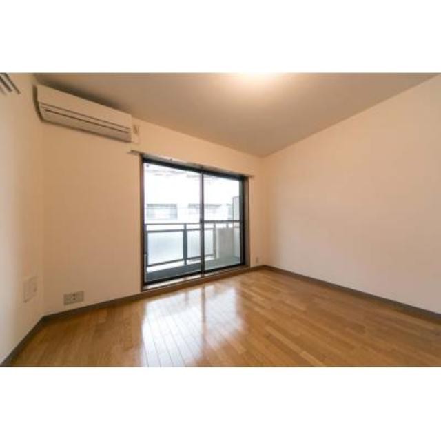 ※写真は同タイプ住戸です。(居間)