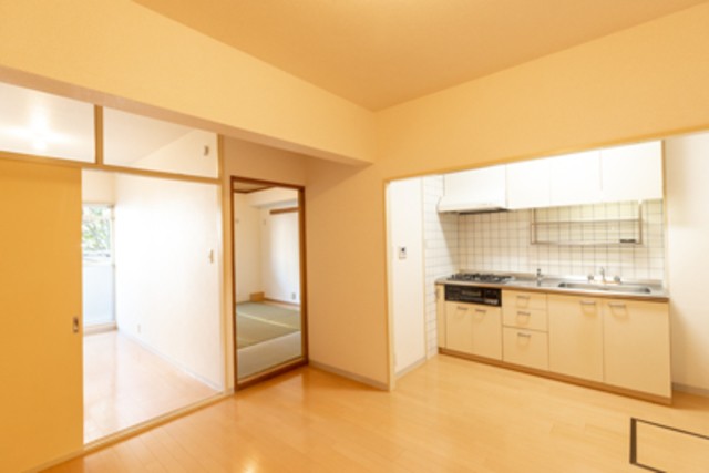 ※写真は同タイプ住戸です。(居間)