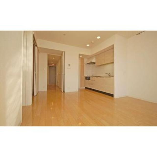 ※写真は同タイプ住戸です。(居間)