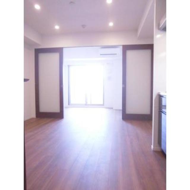 ※写真は同タイプ住戸です。(居間)