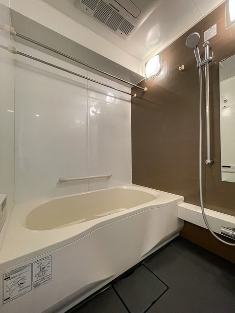 ※写真は同タイプ住戸です。(風呂)