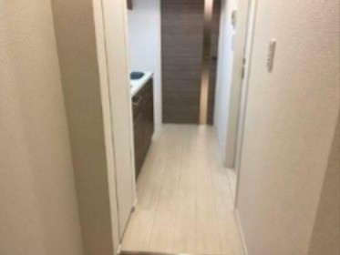 ※同仕様写真含む(玄関)