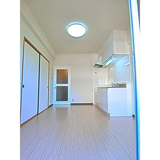 ※同仕様写真含む(居間)