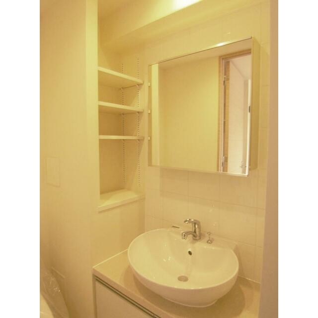 Cタイプ2011年1月撮影 同タイプ1003号室の写真です。(内装)