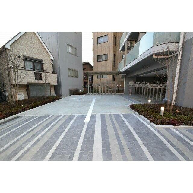 屋根有り無料駐輪場・駐車場（要別途契約）(その他建物画像)