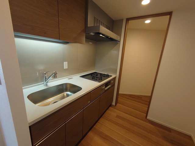 ※写真は同タイプ住戸です。(キッチン)