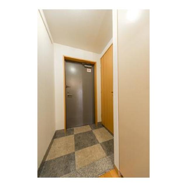 ※写真は同タイプ住戸です。(玄関)
