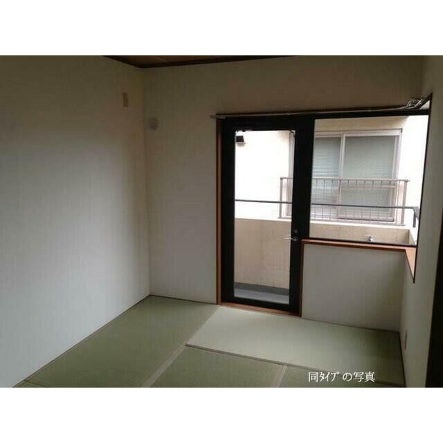 ※同仕様写真(居間)