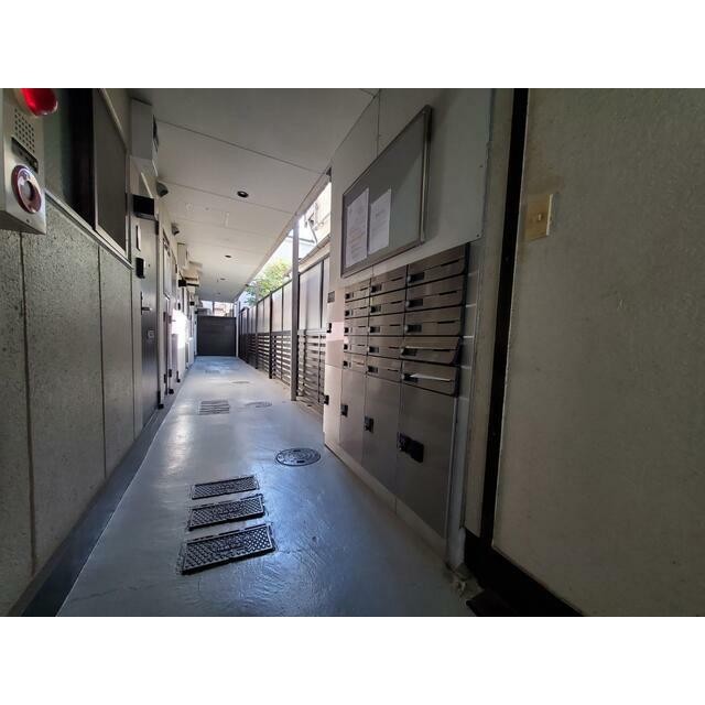 宅配ボックスあり