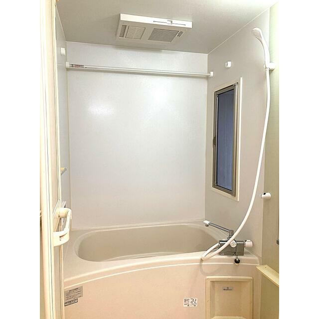 浴室乾燥機・水栓金具新規交換済！(風呂)