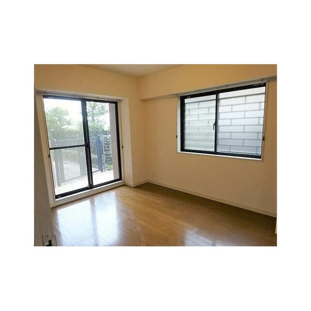 洋室約6.8畳 ※2023年2月撮影