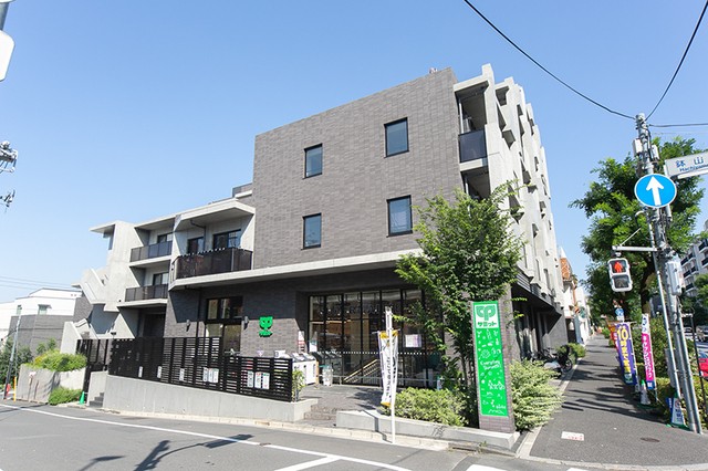 渋谷区鉢山町１０丁目 【賃貸居住】マンション