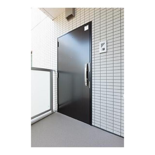 ※写真は同タイプ住戸です。(玄関)