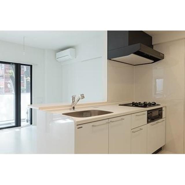 ※写真は同タイプ住戸です。(キッチン)