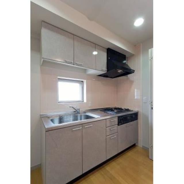 ※写真は同タイプ住戸です。(キッチン)