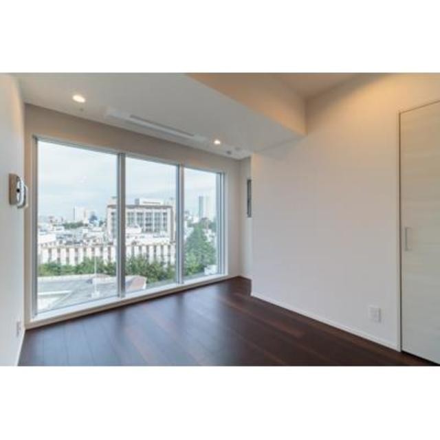 ※写真は同タイプ住戸です。(居間)