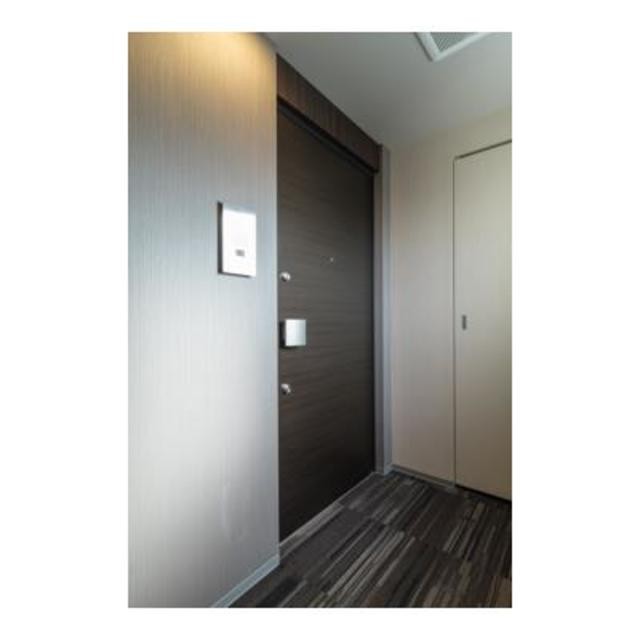 ※写真は同タイプ住戸です。(玄関)