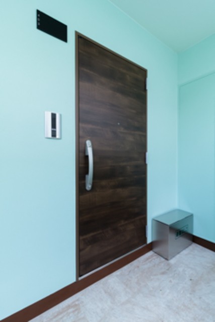 ※写真は同タイプ住戸です。(玄関)