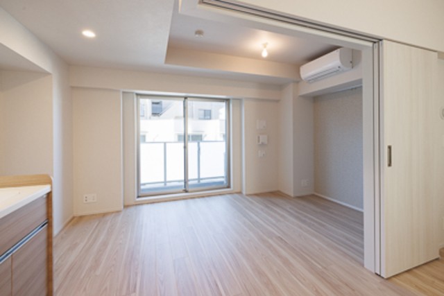 ※写真は同タイプ住戸です。(居間)