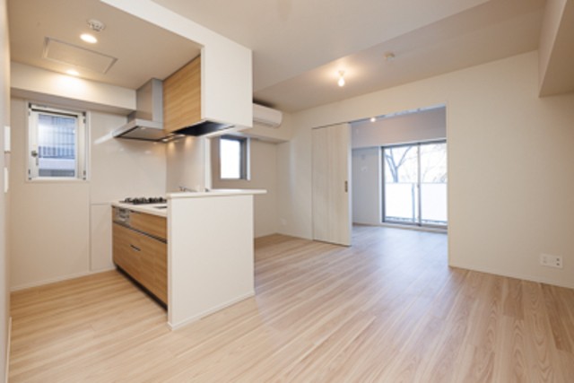 ※写真は同タイプ住戸です。(居間)