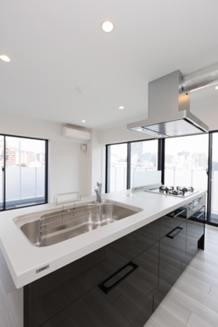 ※写真は同タイプ住戸です。(キッチン)