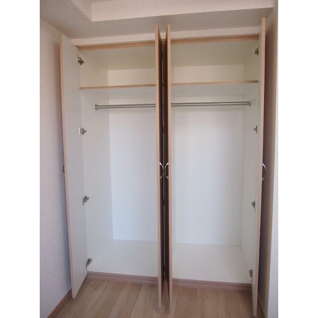 クローゼット(内装)