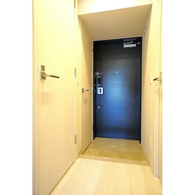 ※同仕様写真含む(玄関)