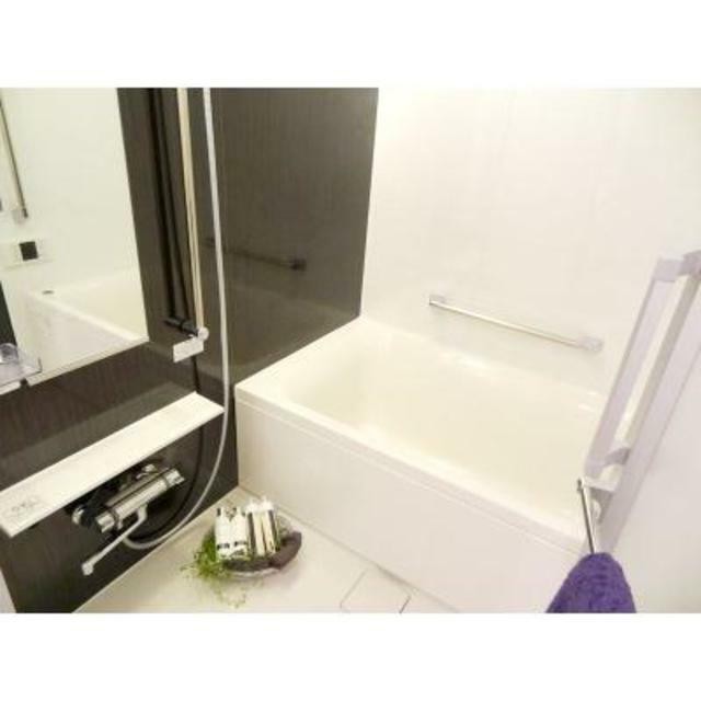 ※写真は同タイプ住戸です。(風呂)