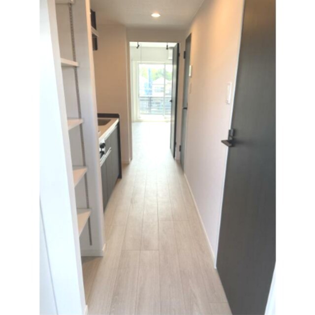 ※同仕様写真含む(玄関)