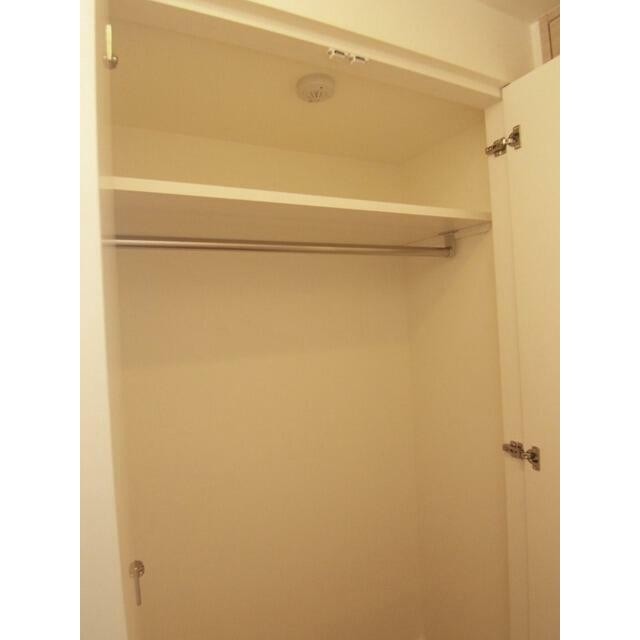 Aタイプ2011年1月撮影 同タイプ1001号室の写真です。(内装)