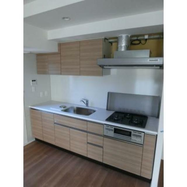 ※写真は同タイプ住戸です。(キッチン)