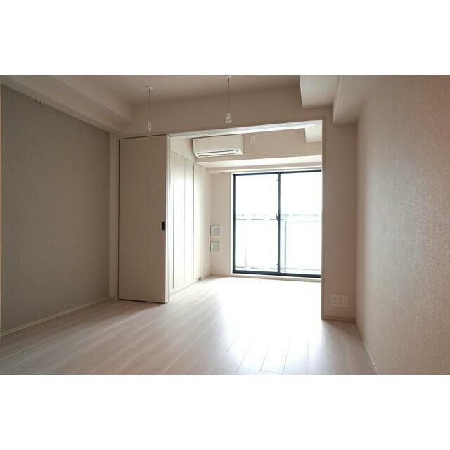 ※写真は同タイプ住戸です。(居間)