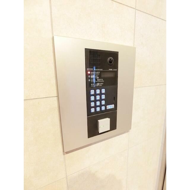 オートロック完備