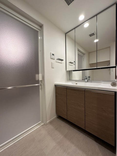 ※写真は同タイプ住戸です。(内装)