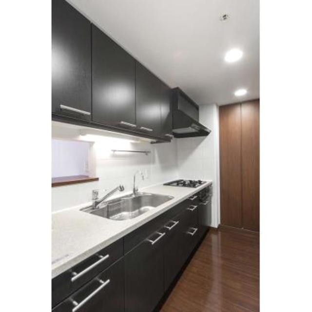 ※写真は同タイプ住戸です。(キッチン)