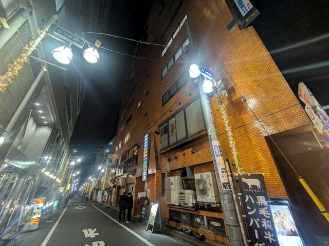 新宿区新宿２丁目 【賃貸居住】マンション