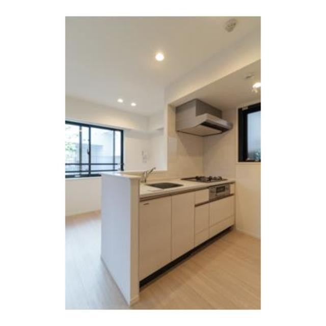 ※写真は同タイプ住戸です。(キッチン)