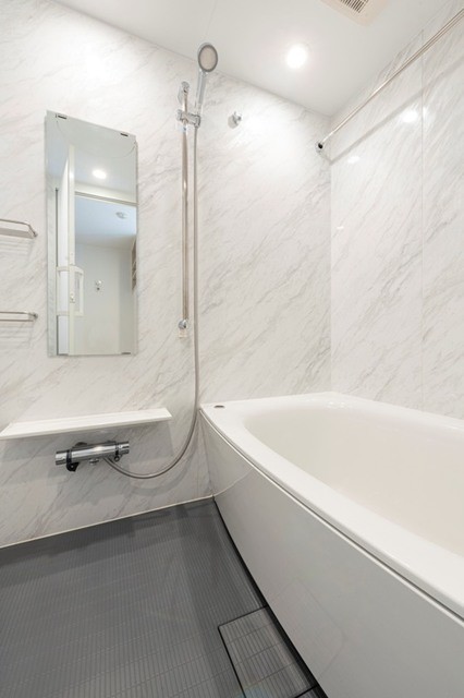 ※写真は同タイプ住戸です。(風呂)