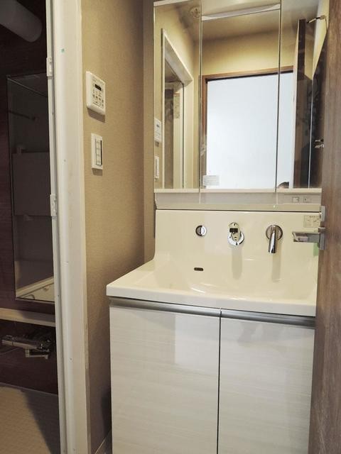 ※写真は同タイプ住戸です。(内装)