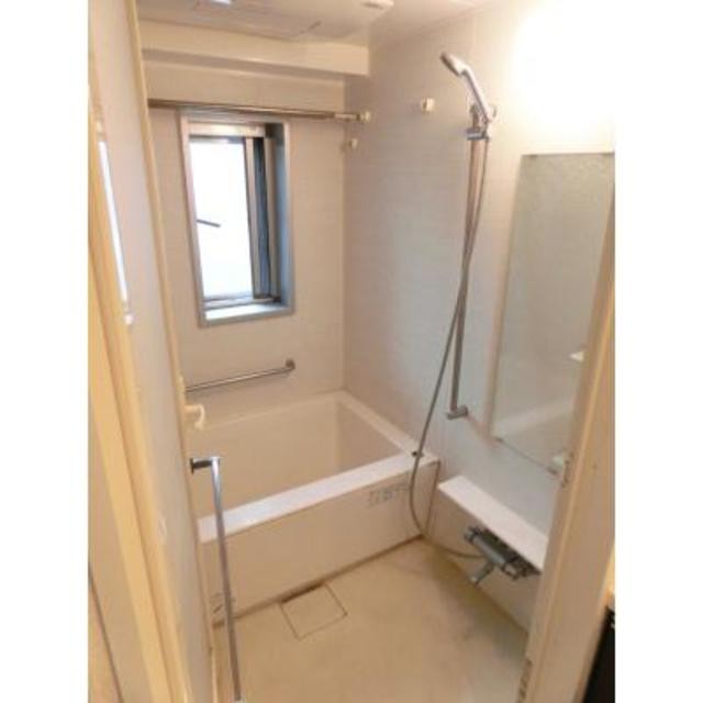 ※写真は同タイプ住戸です。(風呂)